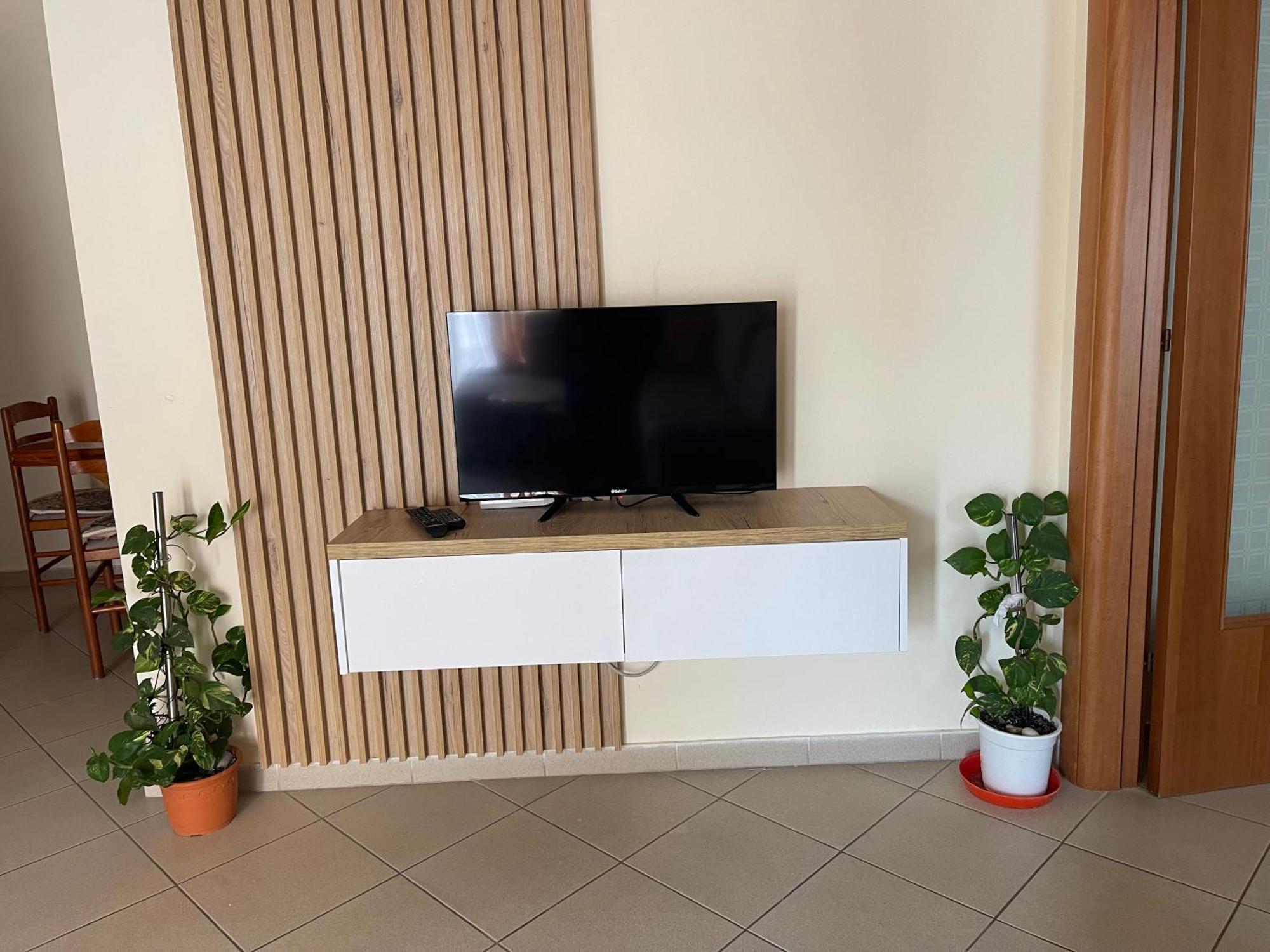 Ioanian Blue Apartament Himarë Dış mekan fotoğraf