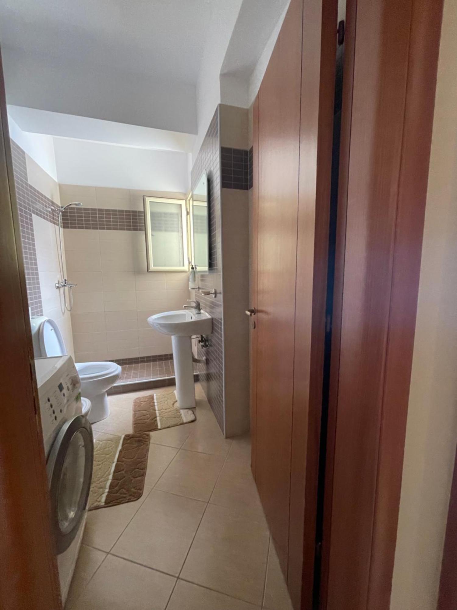 Ioanian Blue Apartament Himarë Dış mekan fotoğraf